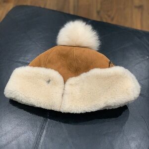 New Ugg Shearling Flap Hat Chestnut